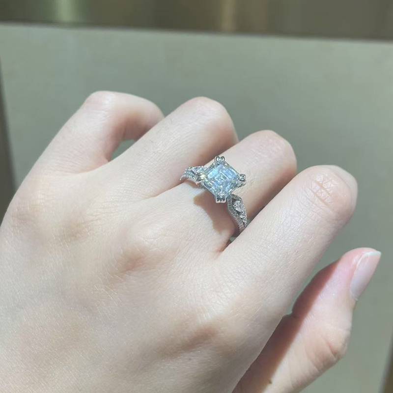 Affordable Luxury方钻Women's RingS925银镀白金定制选款主石Moissanite2.5ct/副石高碳钻